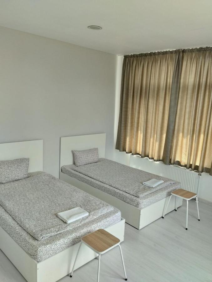 Park-Hotel Кахул Экстерьер фото