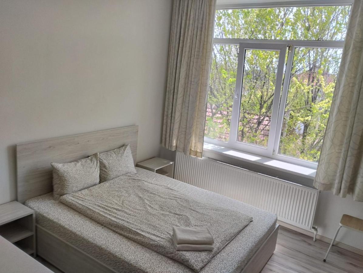 Park-Hotel Кахул Экстерьер фото
